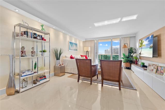 100 Bayview Dr # 507, Sunny Isles Beach FL 33160 - Sunny Isles Beach, FL - Photo 7