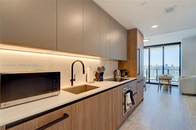 580 72nd St # 1708, Miami Beach FL 33141 - Miami Beach, FL - Photo 7