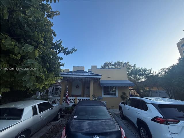 Image 4