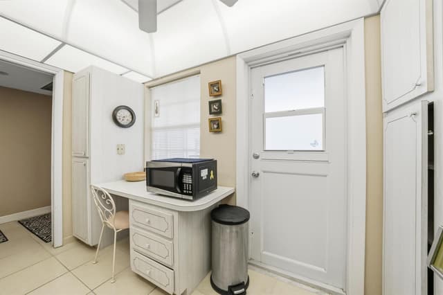 3100 N Palm Aire Drive # 208, Pompano Beach FL 33069 - Pompano Beach, FL - Photo 5