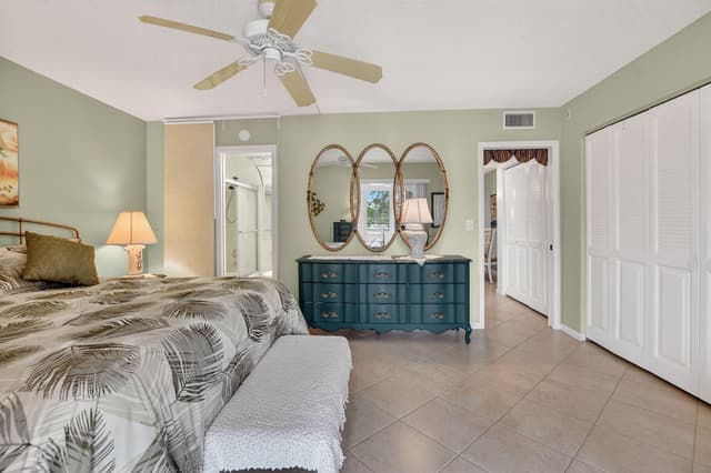 2010 N Farnham N, Deerfield Beach FL 33442 - Deerfield Beach, FL - Photo 6