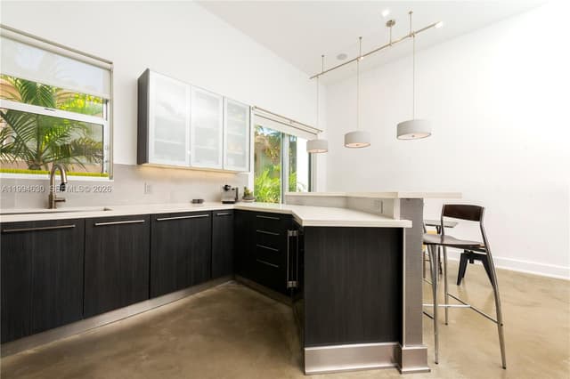 361 Jefferson Ave # 3, Miami Beach FL 33139 - Miami Beach, FL - Photo 6
