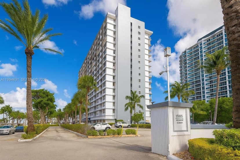 1865 79th St Cswy # 15F, North Bay Village FL 33141