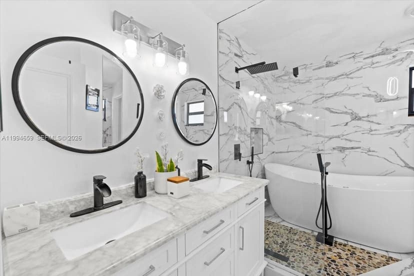 10740 NW 16th Ct, Plantation FL 33322
