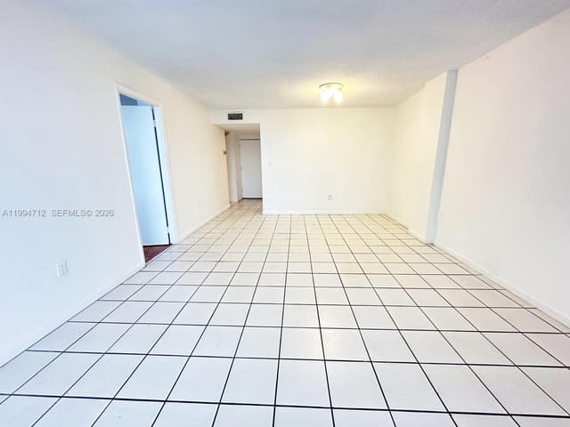 15600 NW 7th Ave # 606, Miami FL 33169 - Miami, FL - Photo 2