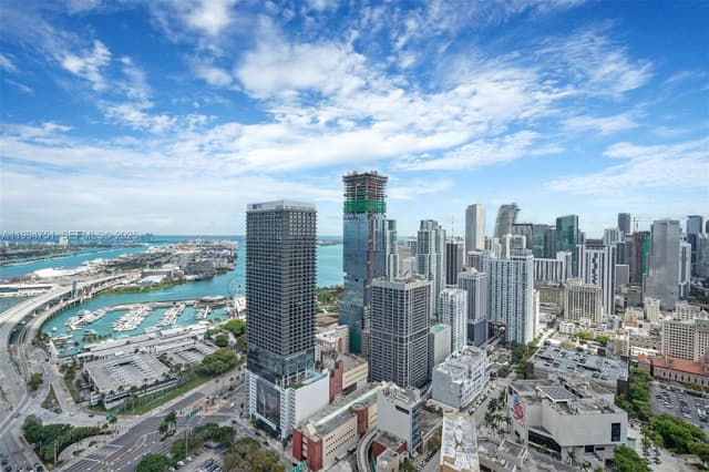 159 NE 6 # 4508, Miami FL 33132 - Miami, FL - Photo 4