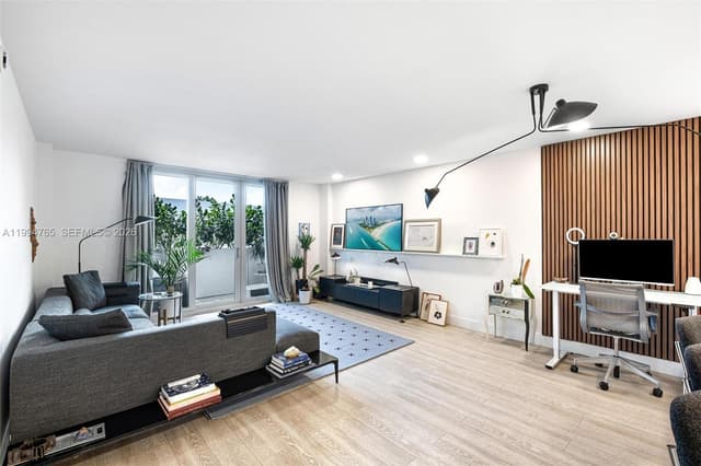 5 Island Ave, Miami Beach FL 33139 - Miami Beach, FL - Photo 2