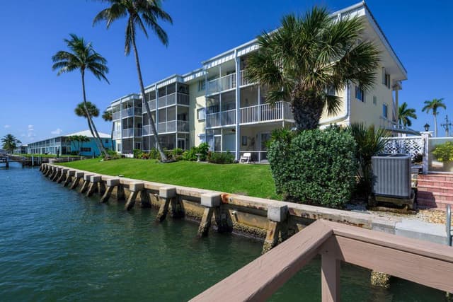 101 Doolen Court # 307, North Palm Beach FL 33408 - North Palm Beach, FL - Photo 2