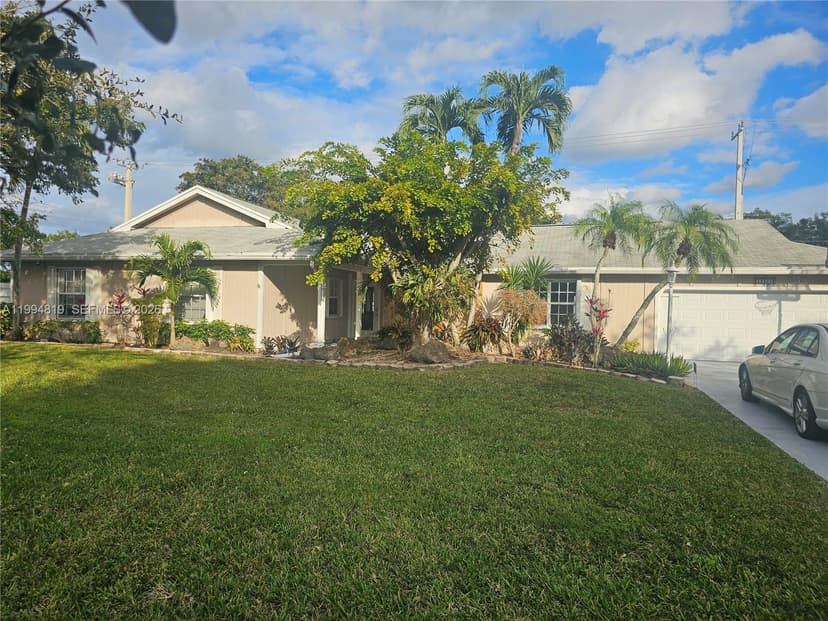 14461 SW 152nd Ct, Miami FL 33196