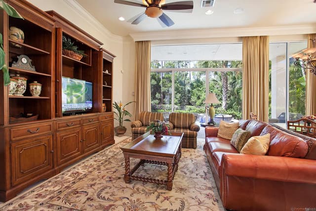 206 Porto Vecchio Way, Palm Beach Gardens FL 33418 - Palm Beach Gardens, FL - Photo 4