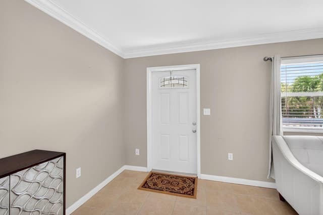 186 Tuscany C, Delray Beach FL 33446 - Delray Beach, FL - Photo 4