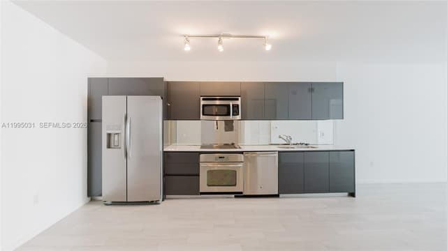 31 SE 6th St # 1906, Miami FL 33131 - Miami, FL - Photo 4