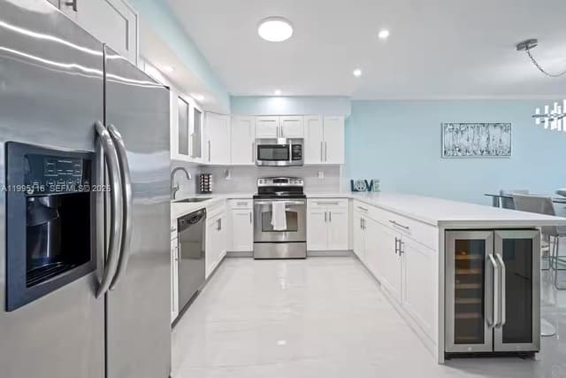 19370 Collins Ave # 1121, Sunny Isles Beach FL 33160 - Sunny Isles Beach, FL - Photo 4