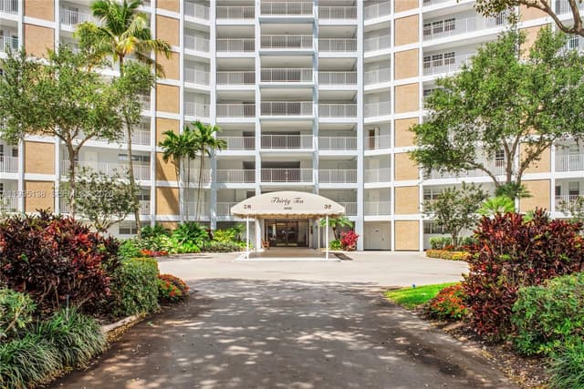 3010 N Course Dr # 104, Pompano Beach FL 33069 - Pompano Beach, FL - Photo 3