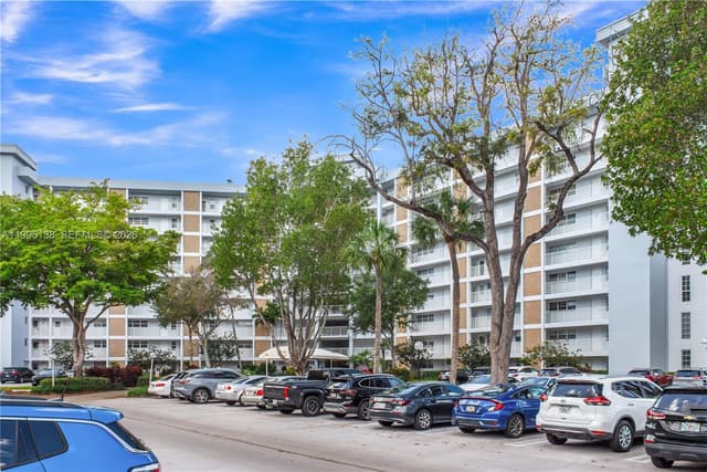 3010 N Course Dr # 104, Pompano Beach FL 33069 - Pompano Beach, FL - Photo 5