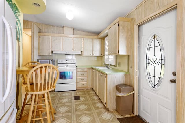 18007 Huapi Bay, Boynton Beach FL 33436 - Boynton Beach, FL - Photo 4