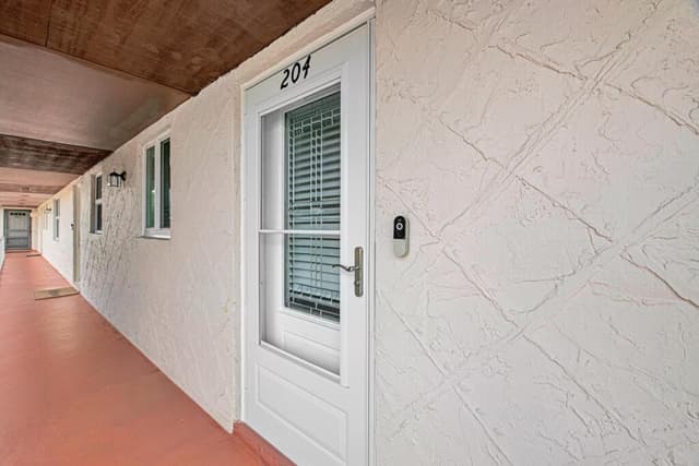 12022 W Greenway Drive # 204, Royal Palm Beach FL 33411 - Royal Palm Beach, FL - Photo 2