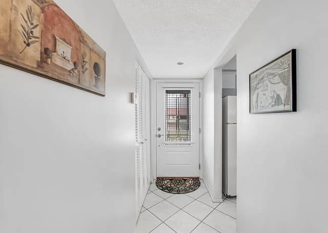 12022 W Greenway Drive # 204, Royal Palm Beach FL 33411 - Royal Palm Beach, FL - Photo 6