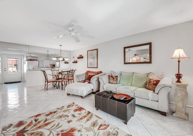 12022 W Greenway Drive # 204, Royal Palm Beach FL 33411 - Royal Palm Beach, FL - Photo 7