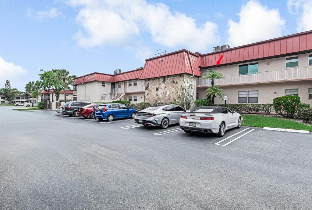 12022 W Greenway Drive # 204, Royal Palm Beach FL 33411