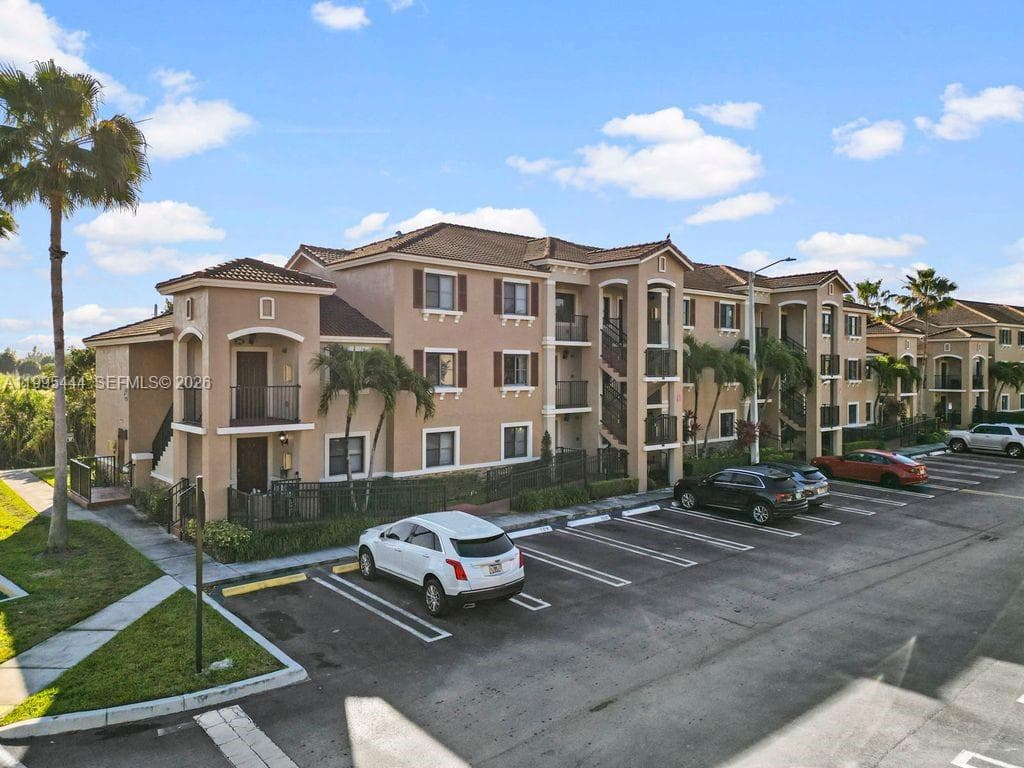 22441 SW 88th Pl # 5, Cutler Bay FL 33190