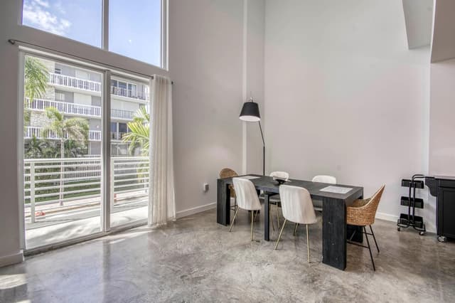 108 Lake Avenue # 202, FL 33460 - Photo 5