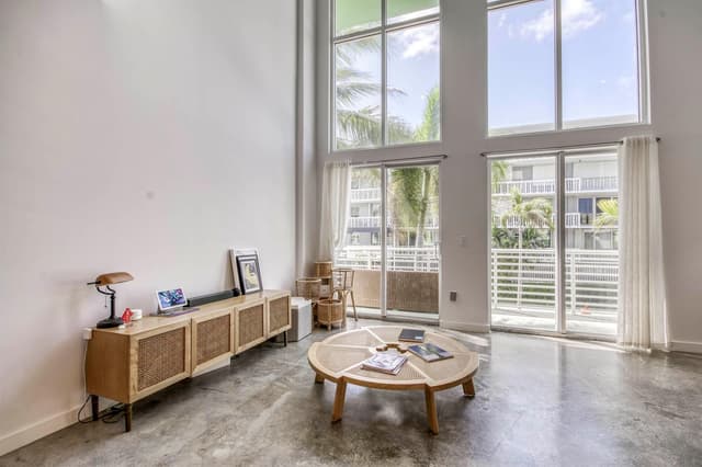 108 Lake Avenue # 202, FL 33460 - Photo 4