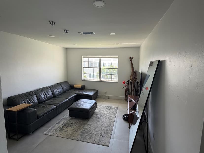 298 SW 6th Street # 2080, Boca Raton FL 33432