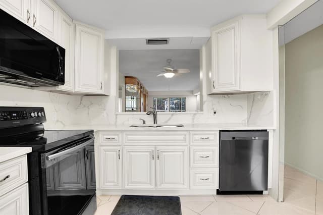 4701 Martinique Drive # K3, Coconut Creek FL 33066 - Coconut Creek, FL - Photo 2