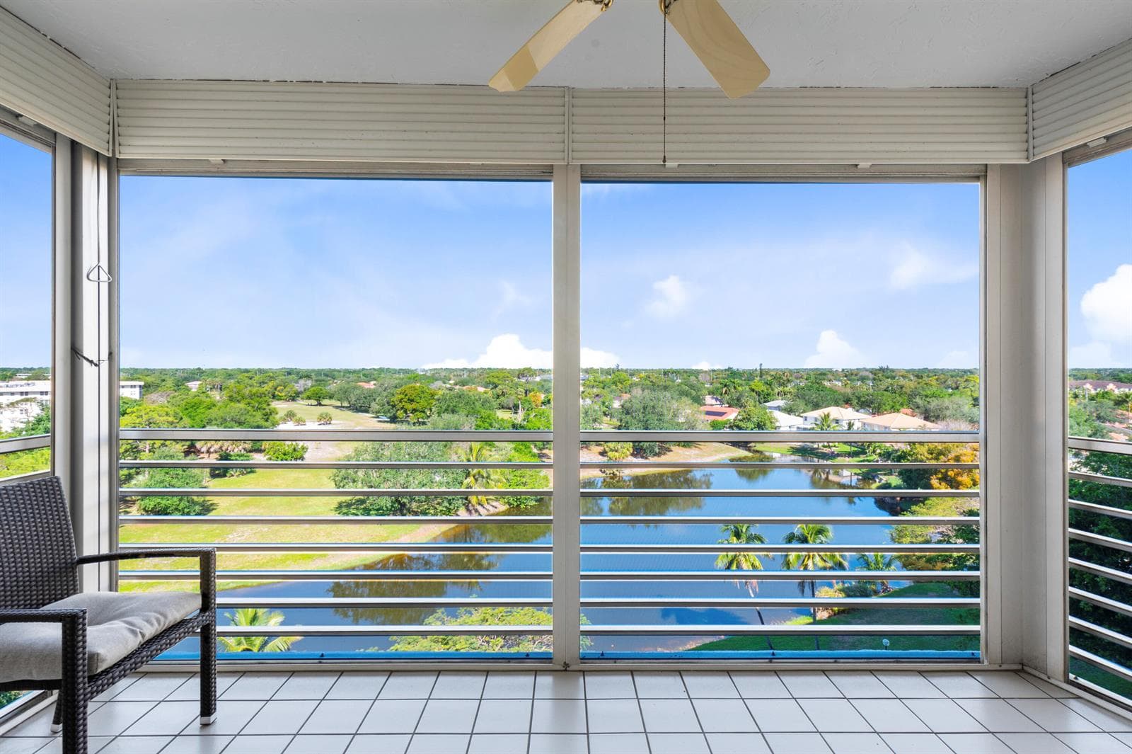 3499 Oaks Way # 806, Pompano Beach FL 33069 - Pompano Beach, FL - Photo 1