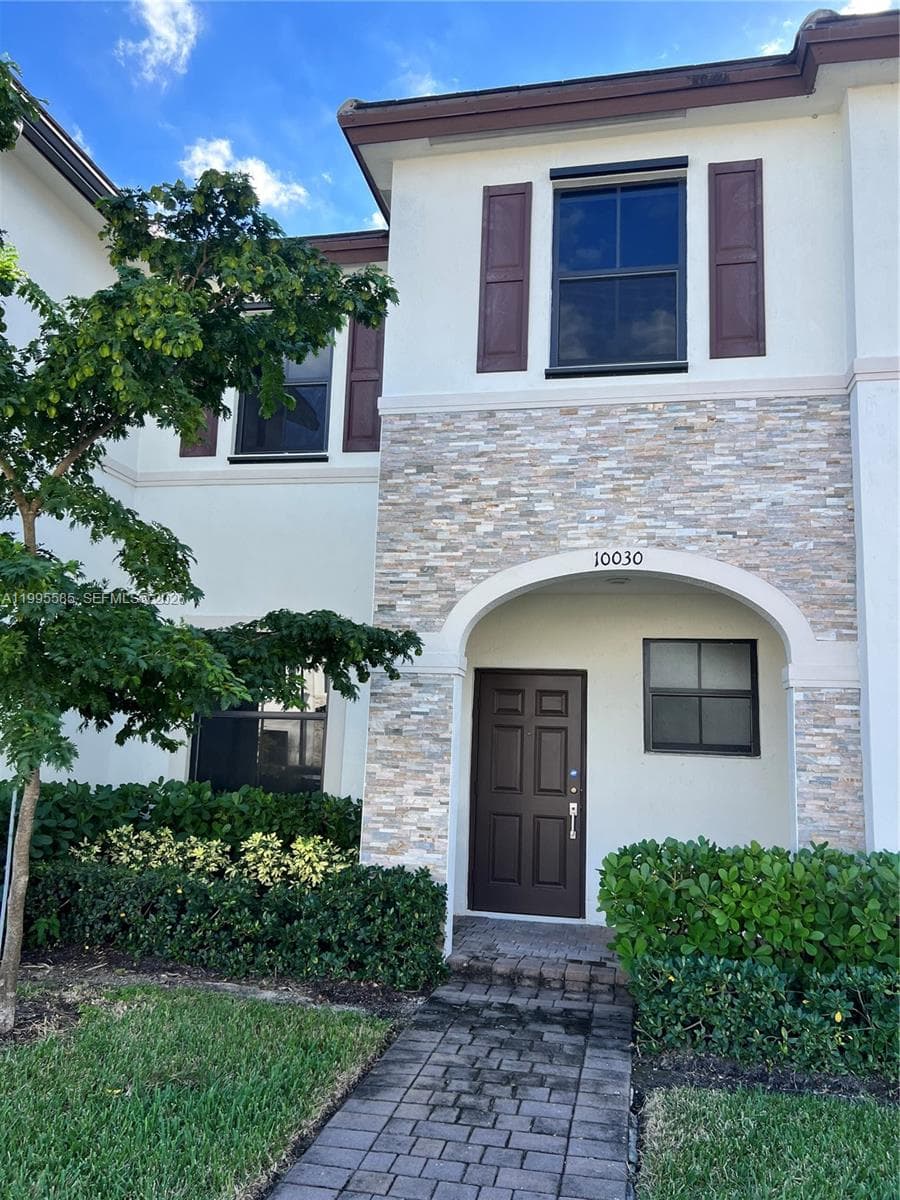 10030 SW 228th Ter, Miami FL 33190