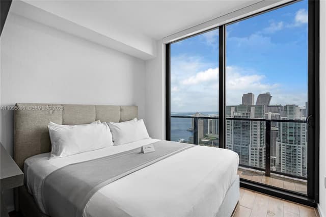 398 NE 5th St # 4716, Miami FL 33132 - Miami, FL - Photo 2