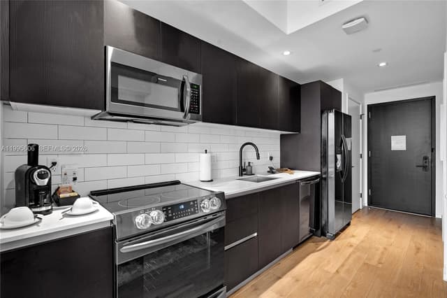 398 NE 5th St # 4716, Miami FL 33132 - Miami, FL - Photo 5