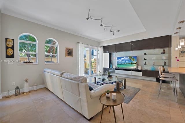 18345 NE 30th Pl # 18345, Aventura FL 33160 - Aventura, FL - Photo 2