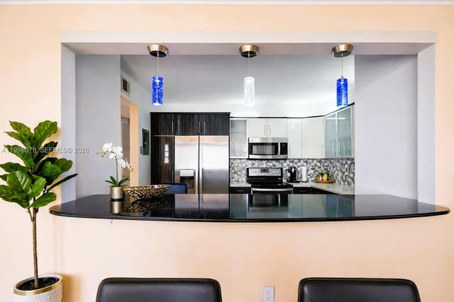 2851 NE 183rd St # 906E, Aventura FL 33160 - Aventura, FL - Photo 4