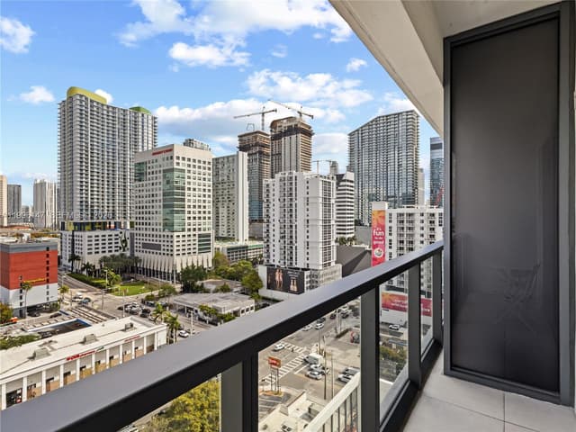 239 SW 9th St # 1403, Miami FL 33130 - Miami, FL - Photo 5