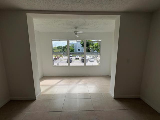 2850 Somerset Drive # 208l, Lauderdale Lakes FL 33311 - Lauderdale Lakes, FL - Photo 5