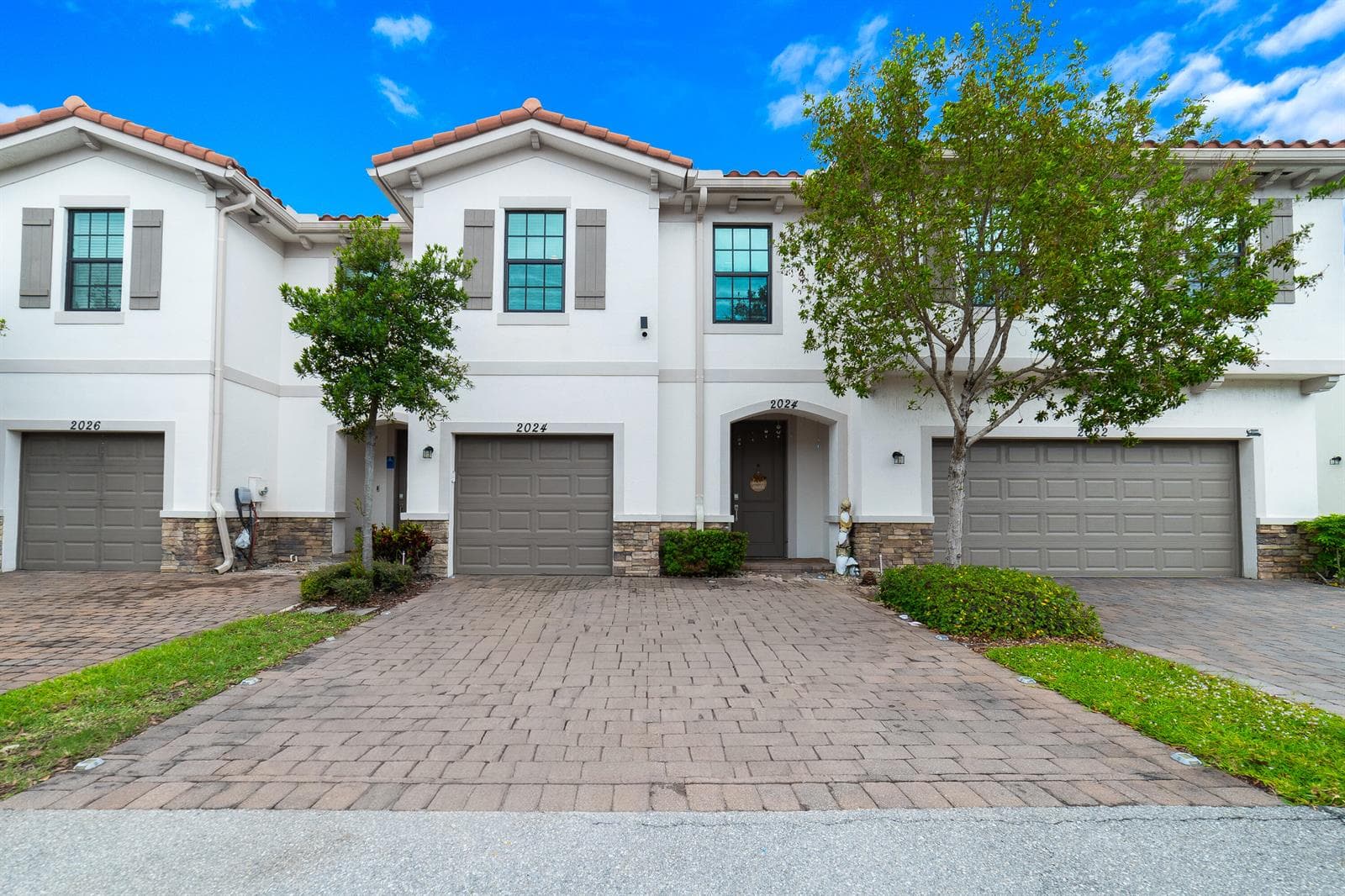 2024 Sugar Maple Drive, Riviera Beach FL 33410