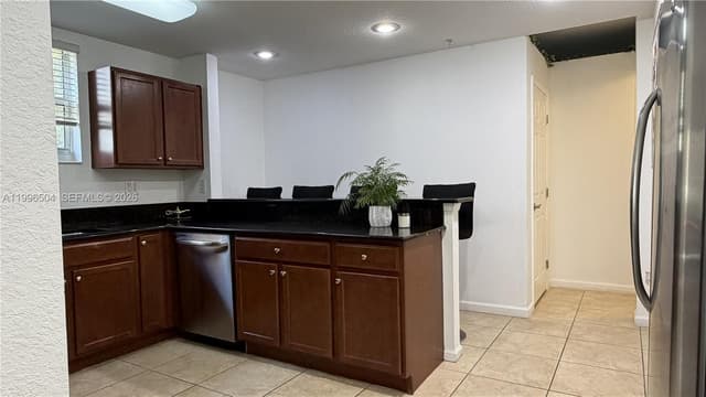 11605 NW 89th St # 220, Doral FL 33178 - Doral, FL - Photo 7