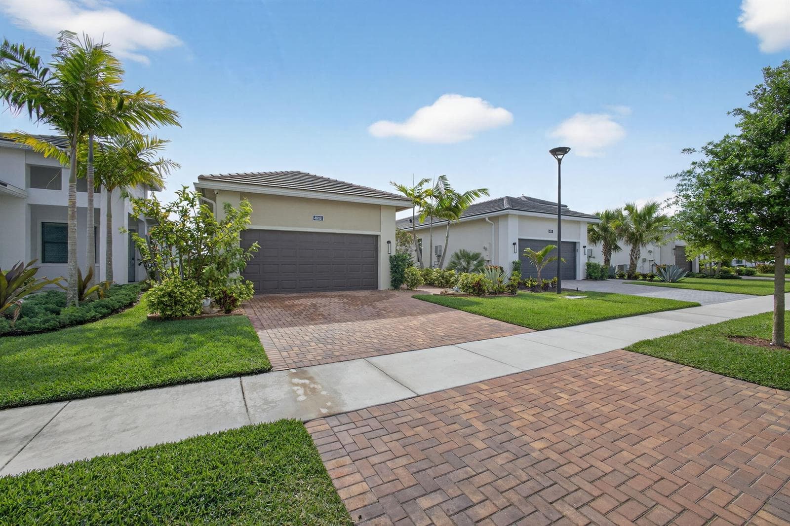 4805 Saint Armands Way, Westlake FL 33470