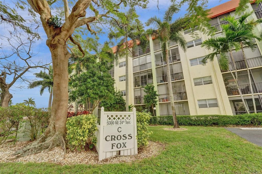 5300 NE 24th Terrace # 218c, Fort Lauderdale FL 33308 - Fort Lauderdale, FL - Photo 1