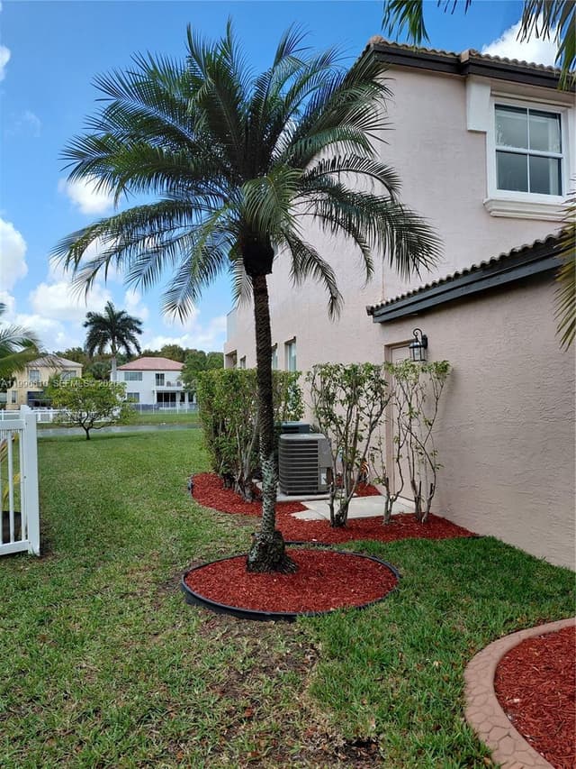 16863 SW 50th St, Miramar FL 33027 - Miramar, FL - Photo 2