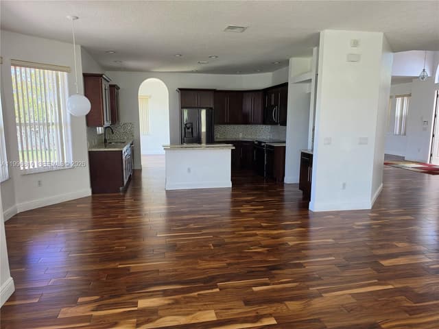 16863 SW 50th St, Miramar FL 33027 - Miramar, FL - Photo 7