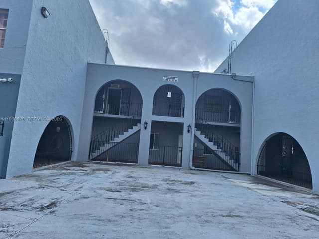 1300 W 53rd St # 35, Hialeah FL 33012 - Hialeah, FL - Photo 2