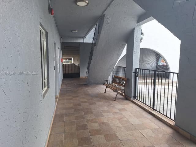 1300 W 53rd St # 35, Hialeah FL 33012 - Hialeah, FL - Photo 3