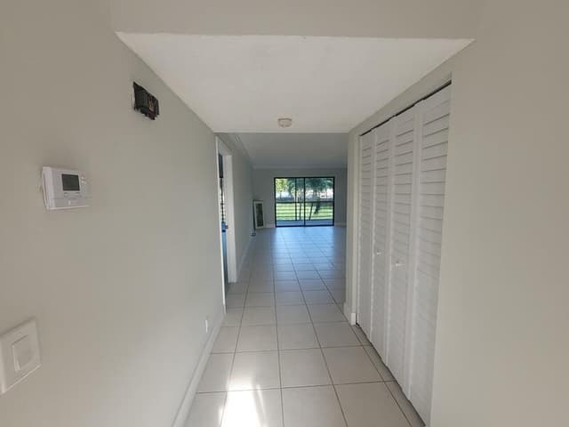 5917 Via Vermilya # 206, Lake Worth FL 33462 - Lake Worth, FL - Photo 6