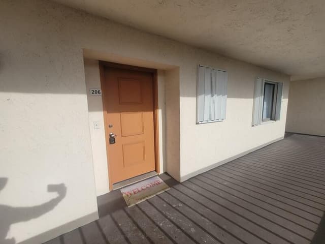 5917 Via Vermilya # 206, Lake Worth FL 33462 - Lake Worth, FL - Photo 5