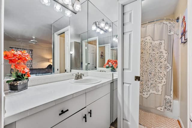 1303 W 6th St, Riviera Beach FL 33404 - Riviera Beach, FL - Photo 4
