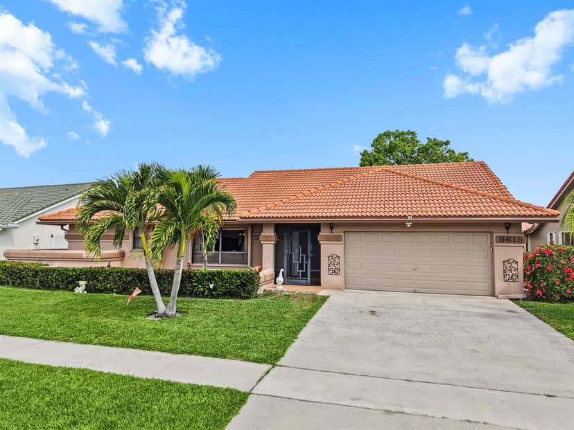 9615 Sun Pointe Drive, Boynton Beach FL 33437