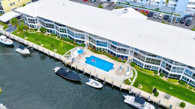 3050 NE 48th St # 210, Fort Lauderdale FL 33308 - Fort Lauderdale, FL - Photo 2